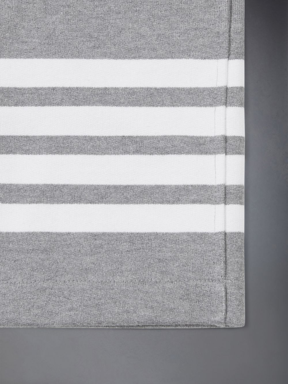 Boys's Thom Browne Medium Classic Cotton Loopback Jersey Engineered 4-Bar Sweat Shorts Grey | TCE30C92863