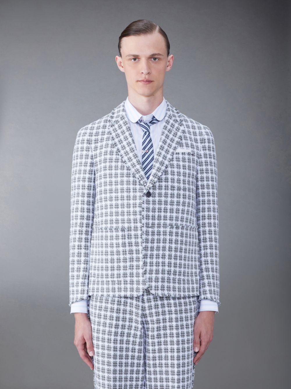 Men Thom Browne Check Summer Tweed Fray Sack Sport Coats Grey | JHM21P32715