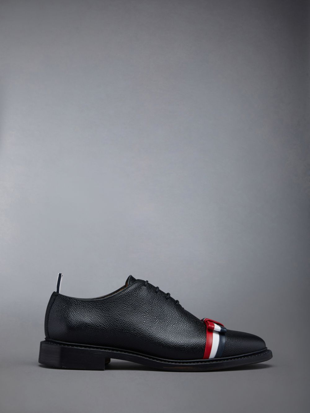 Women Thom Browne Pebble Grain Bow Wholecut Oxford Shoes Blue | PEM75D36400
