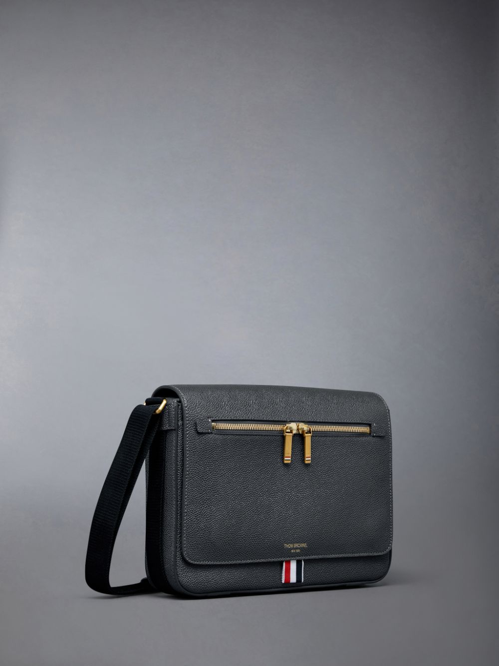 Women Thom Browne Pebble Grain Leather Reporter Shoulder Bags Grey | UBN23V81442